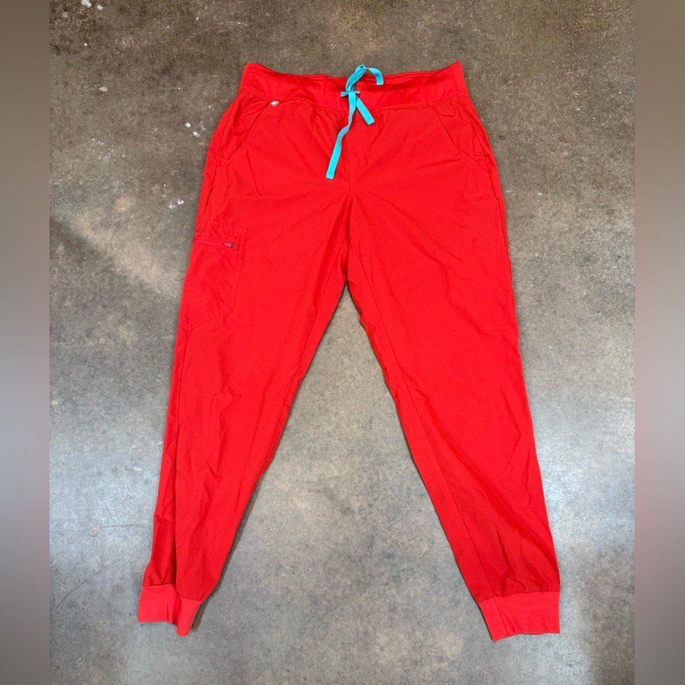 Figs Red Zamora Jogger Scrub Pants Medium NWOT